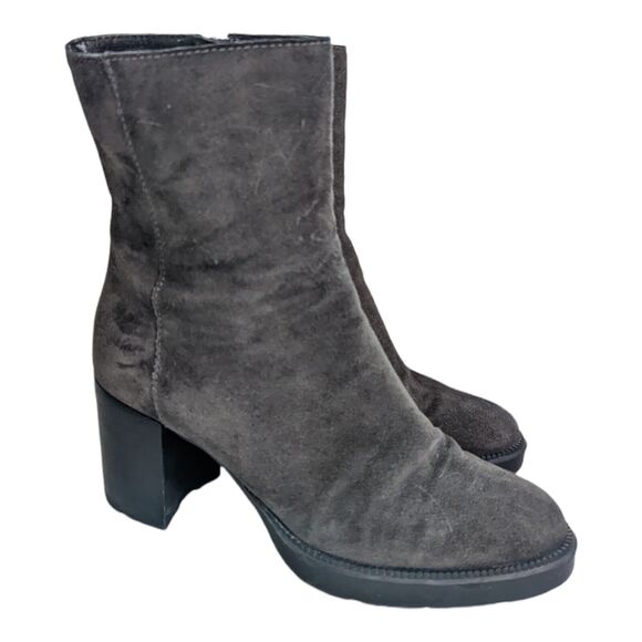Aquatalia Size 8 Isla Boots Suede Ankle Booties Dark Grey Heels Waterproof - Picture 1 of 9